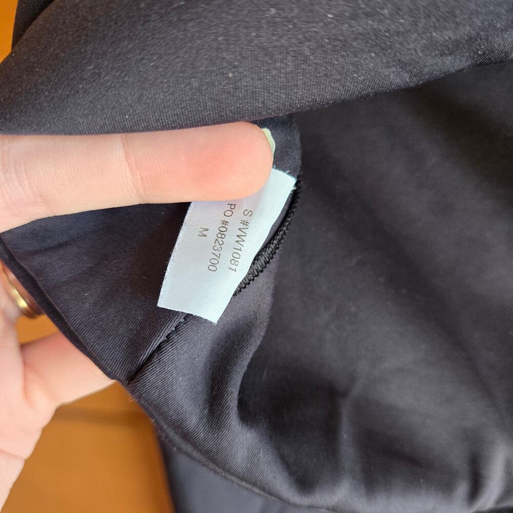 Vuori Evolve Set Square Neck Bra Crop Top Legging Bottom Medium Workout Active - Picture 4 of 6